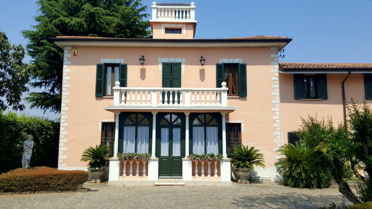 B&B Villa Fiorini Moniga del Garda Exterior foto