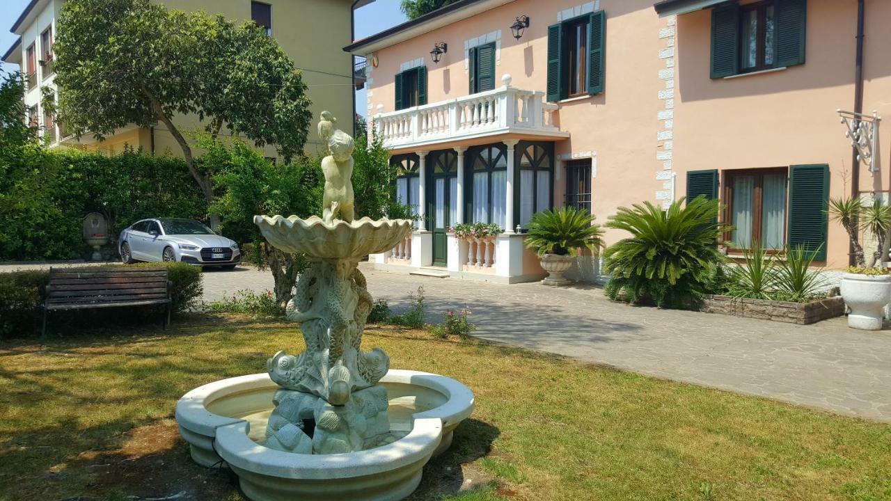 B&B Villa Fiorini Moniga del Garda Exterior foto